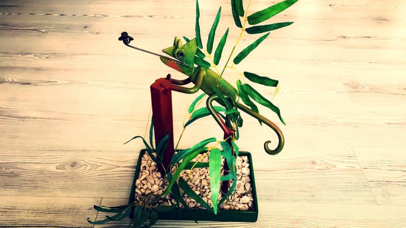 Création de caméléon en fer forgé